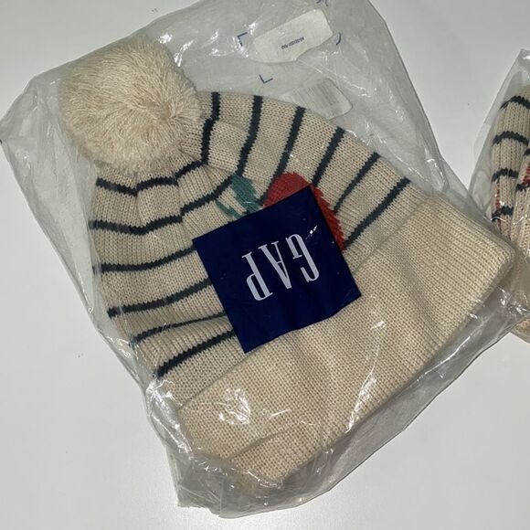 New Gap   - Picture 4 of 4